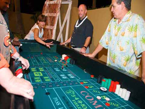 Craps at a casino party in Phoenix and Tucson, AZ